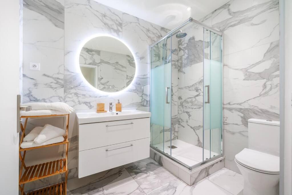 Beautiful Flat For 6 People #6 Apartman Asnières Kültér fotó