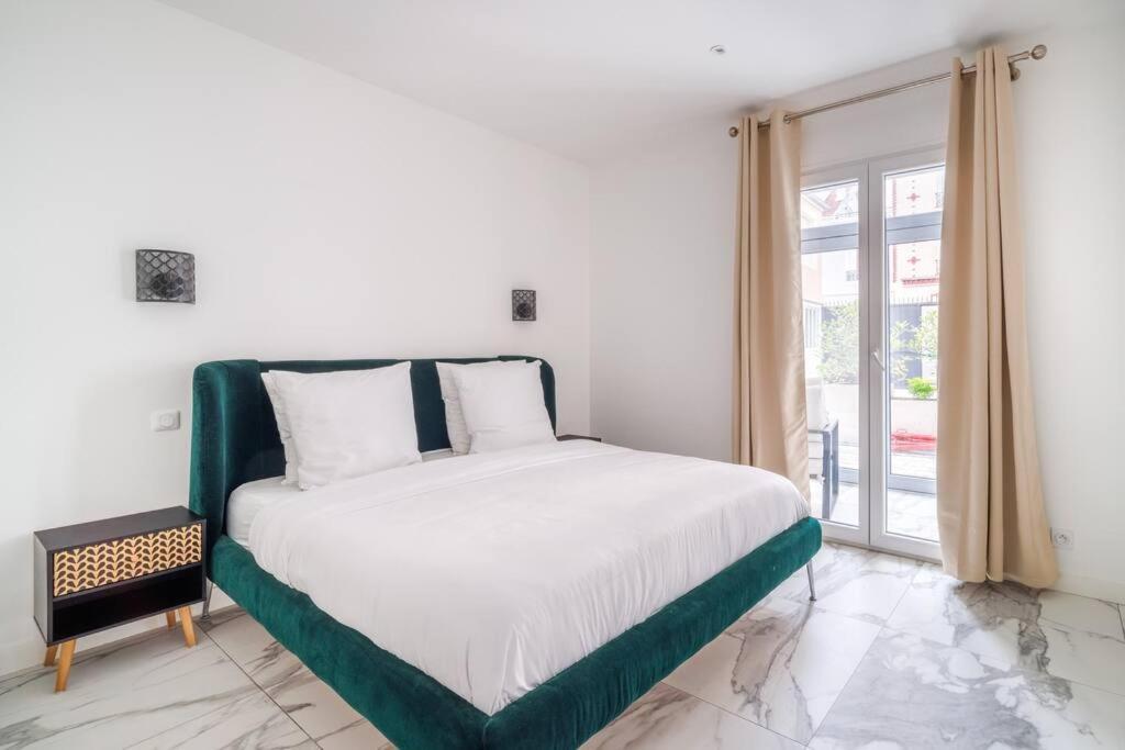 Beautiful Flat For 6 People #6 Apartman Asnières Kültér fotó